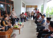 Kapolres Gowa Bersama PJU Jalin Silaturahmi di Desa Paranglompoa