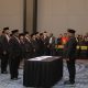 Wamendagri Lantik 33 Anggota MRP Provinsi Papua Barat Daya Masa Jabatan 2023-2028