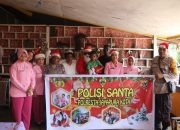 Sembilan Anak Dikunjungi Polisi Santa Dari Polresta Jayapura Kota