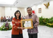 Kemendes PDTT Raih dan Pertahankan Predikat Kementerian Informatif