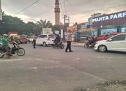 Personel Pos Pengamanan Ops ‘Lilin-2023’ Laksanakan Pengaturan Lalu Lintas