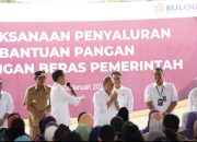 Dampingi Presiden Bagikan Bantuan Pangan,  Mendag Zulkifli Hasan: Stok Beras Aman