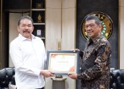 Jaksa Agung: Terima Penghargaan Best Achievement Award 2023 dari Rakyat Merdeka