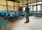 Satgas Pamtas RI-Mly Yonarmed 16/TK Jadi Guru di Perbatasan