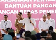 Mendag Mendampingi Presiden RI dalam Pelaksanaan Penyaluran Bantuan Pangan CBP di Salatiga