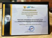 Kemenparekraf Raih Penghargaan Tata Kelola Standardisasi dan Penilaian Kesesuaian dari BSN