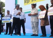 Menhan dan Mentan Dielu-elukan 60 Ribu Petani dan Peternak se-Jawa Barat