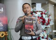 Kakorlantas Polri Luncurkan Buku Fraud Dalam Pasar Modal