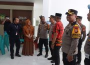 Wakapolres Bersama Kabag Ops Kembali Monitoring Rekepitulasi Penghitungan Suara Pemilu 2024 di PPK