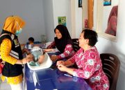 Bhayangkari Cabang Touna Bersama Klinik Polres Berikan Pelayanan Posyandu