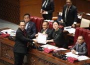 DPR Sahkan UU DKJ, Mendagri Beri Apresiasi