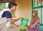 BAZNAS Distribusikan 137 Ribu Paket Beras Zakat Fitrah Hingga Pelosok Indonesia