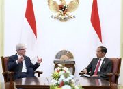 Presiden Joko Widodo Terima Delegasi Apple di Istana Merdeka