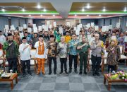 Serahkan Sertipikat Tanah Wakaf di Bekasi, Wamen ATR/Waka BPN: Hadir di Tengah Umat untuk Pastikan Tanah Tersertipikat