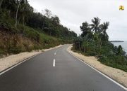 Tingkatkan Konektivitas Wilayah Terluar, Kementerian PUPR Tuntaskan Pembangunan Jalan Simpang Holat-Ohoiraut di Pulau Kei Besar dan Pulau Buru