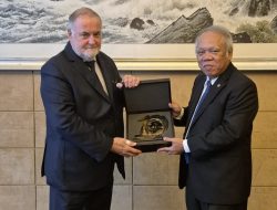 Menteri Basuki Bertemu Presiden WWC di Beijing, Bahas Tindak Lanjut World Water Forum ke-10