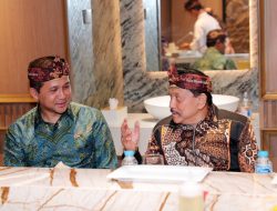 Cari Masukan dan Pelajaran, Mentrans Kunjungi Senior Transmigrasi A.M. Hendropriyono