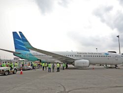 Presiden Apresiasi Dukungan Kementerian BUMN Atas Penurunan Harga Tiket Pesawat di Libur Nataru