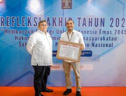 Kemenparekraf Raih Penghargaan Terbaik dalam Hasil Penilaian IRH Tahun 2024