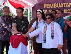 Bersama Wamendukbangga, Wamendagri Ribka Resmikan Fasilitas Air Bersih di Papua