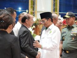 Sapa Umat Kristiani di Gereja, Menag: Natal Menambah Rasa Sayang dan Cinta Damai