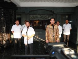Mendagri dan Kepala BPPIK Gelar Rapat Terbatas, Bahas Efisiensi Penggunaan Anggaran di Pemda
