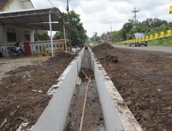 Menteri Dody Tinjau Progres Perbaikan Jalan Gondanglegi–Balekambang di Malang