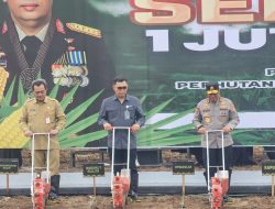 Kepala BSKDN Kemendagri Hadiri Penanaman Jagung Serentak 1 Juta Hektare di Subang