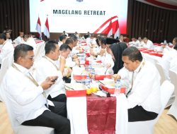 Berlangsung Hangat, Mendagri Ajak Peserta Retret Magelang Nikmati Jamuan Santap Siang