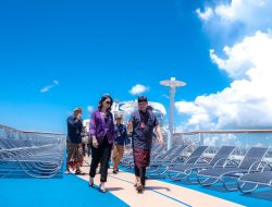 Wamenpar Sambut Kedatangan Kapal Pesiar ‘Anthem of the Seas’ ke Bali