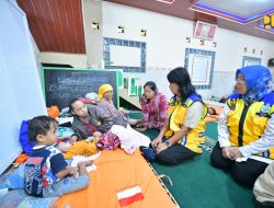 Wamen PU Tinjau Lokasi Banjir di Cisarua Bogor