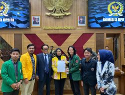Aliansi Mahasiswa Makassar Memperjuangkan Isu Pendidikan di DPR RI