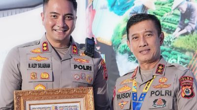 Kapolres Gowa Terima Penghargaan “Pelayanan Prima (A)” dari Kapolri