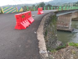 Kondisi Jembatan Pucak Pagembang Memprihatinkan, Akbar Polo Desak Pemkab Maros Segera Bertindak