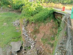 Kondisi Memprihatinkan Jembatan Pucak Tompobulu Maros