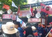 Buruh Sulsel Desak Hapus Outsourcing dan Naikkan Upah Minimum 2026