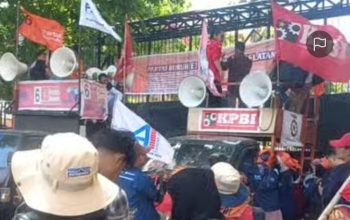 Buruh Sulsel Desak Hapus Outsourcing dan Naikkan Upah Minimum 2026