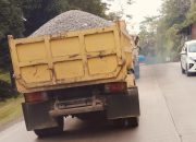 Truk Tambang di Jalan Poros Malino Gowa Ancam Keselamatan Pengguna Jalan